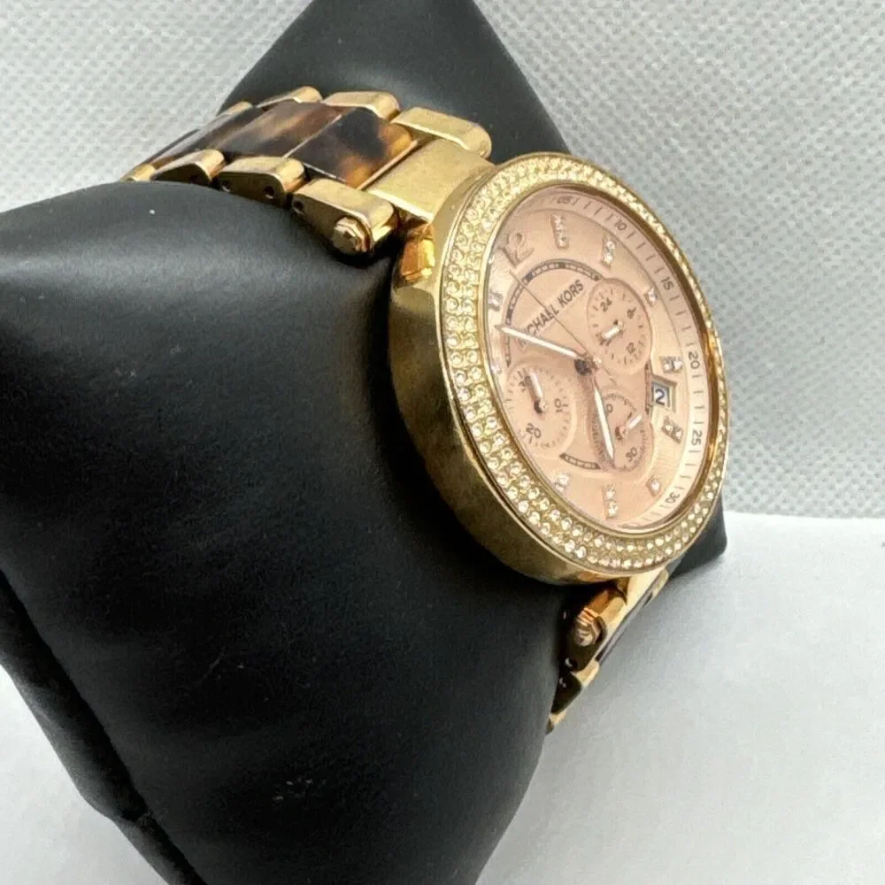 Michael Kors Parker MK5538 Women Stainless Steel Analog Dial Quartz Watch JNA395